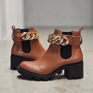 Chunky Heel Tan Ankle Boots With Gold Chain Detail Pull Tabs & Elastic Panels Fo